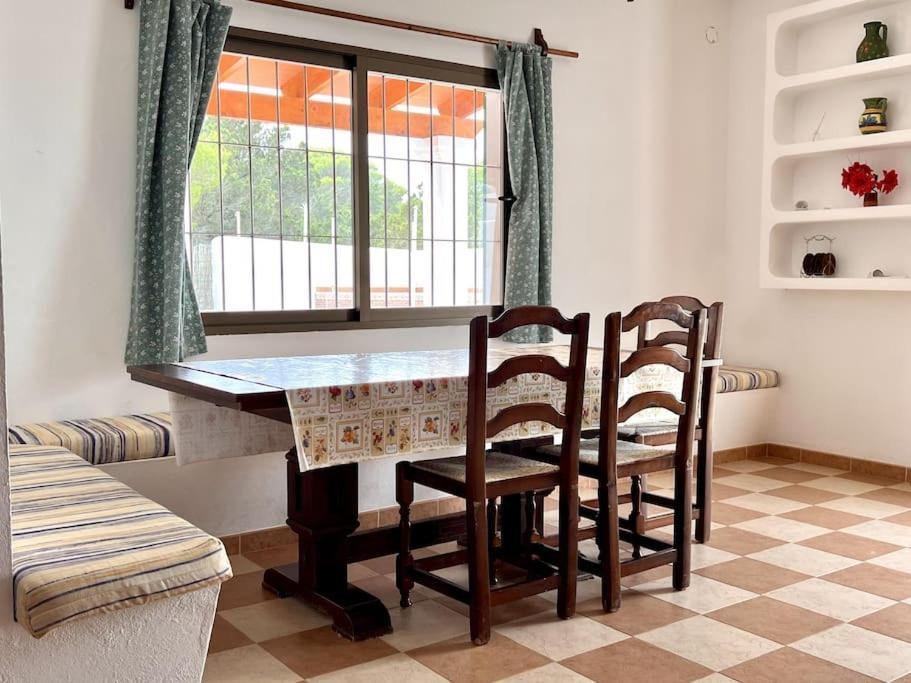 Villa Skiba Ес Кало Екстериор снимка